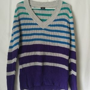 Women's sweater